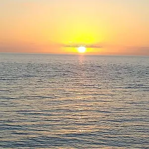 The Sunset Nassau